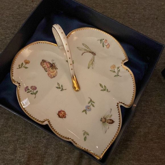 Beautiful leaf tray - Picture 3 of 5